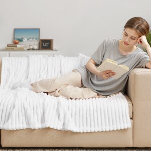 Fleece Throw Blanket, 50 x 60 Inch Lightweight Plush Blanket for Couch